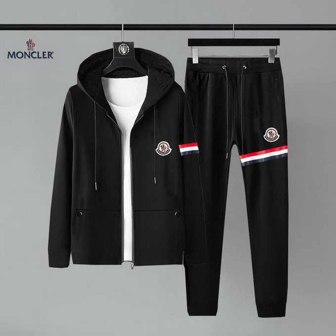 Moncler Tracksuit Mens ID:20221011-125